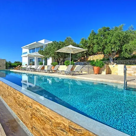 Bluewhite - Luxury In Crete By Posarellivillas Pláka